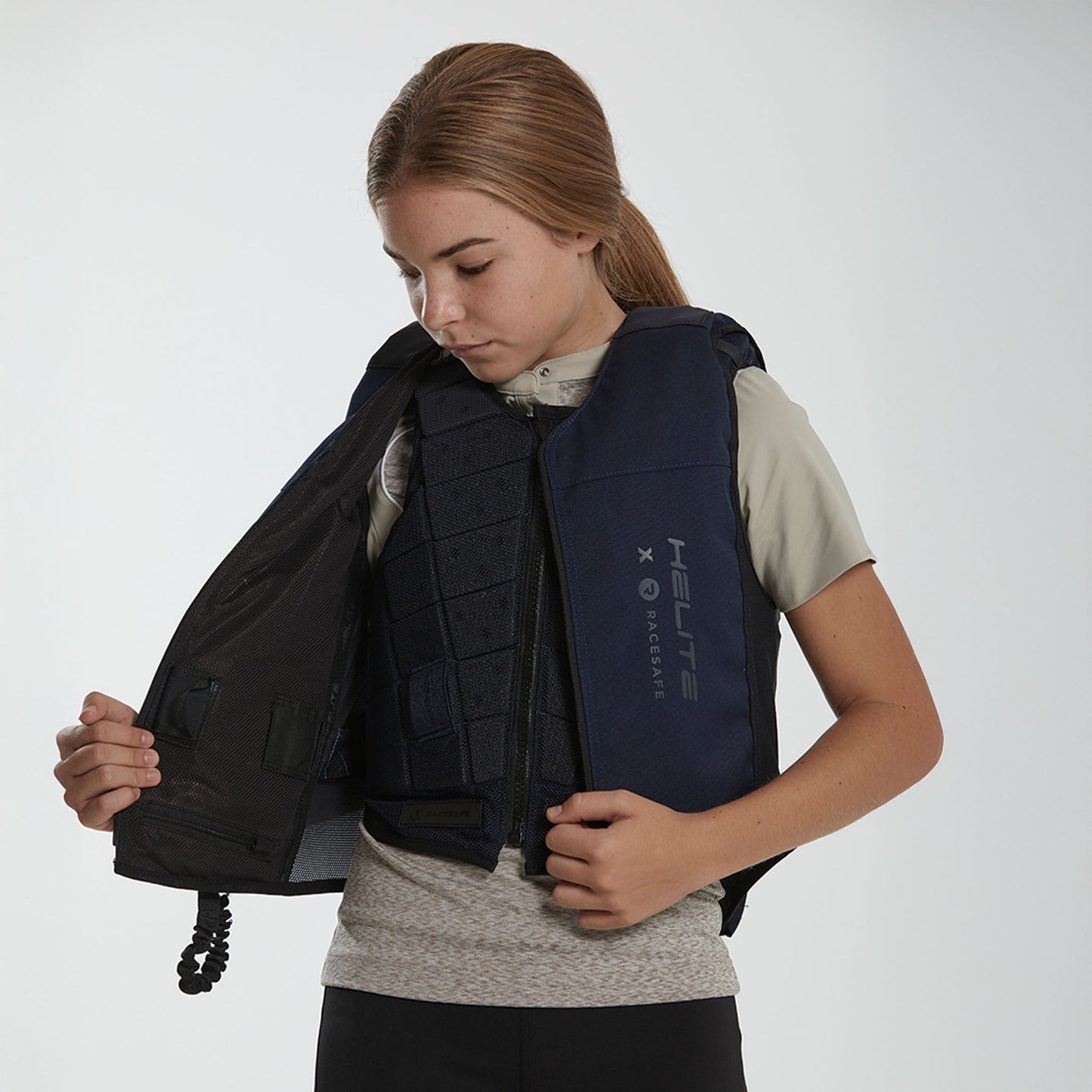 Helite Hybrid-Air Airbagweste für Reiter